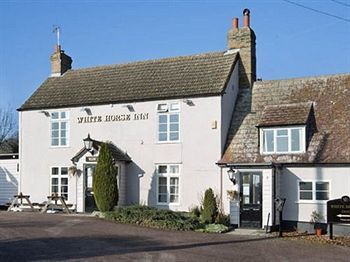 Barton  The White Horse Inn المظهر الخارجي الصورة